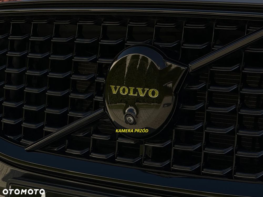 Volvo XC 60 B4 B Plus Dark - 30