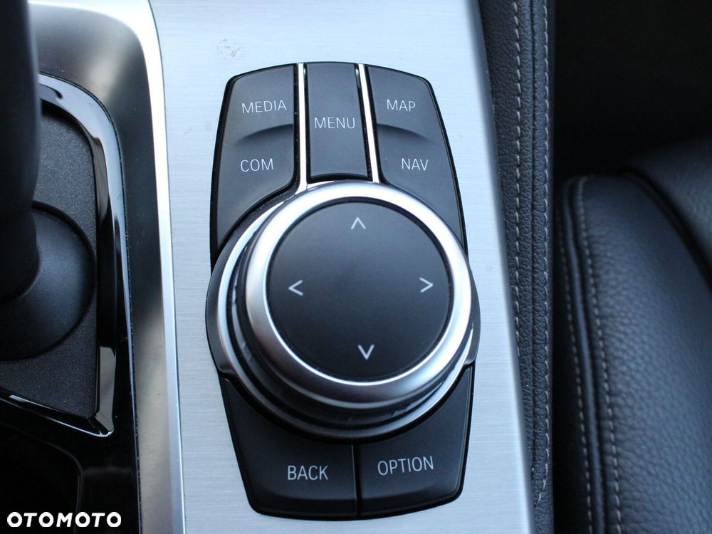 BMW Seria 5 - 24