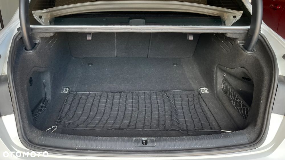 Audi A4 Limousine 2.0 TDI S tronic quattro - 14