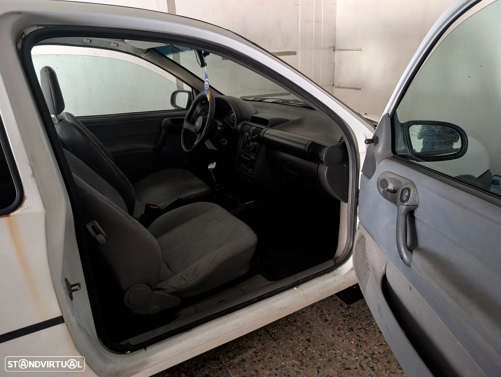 Opel Corsa 1.2 Swing - 3