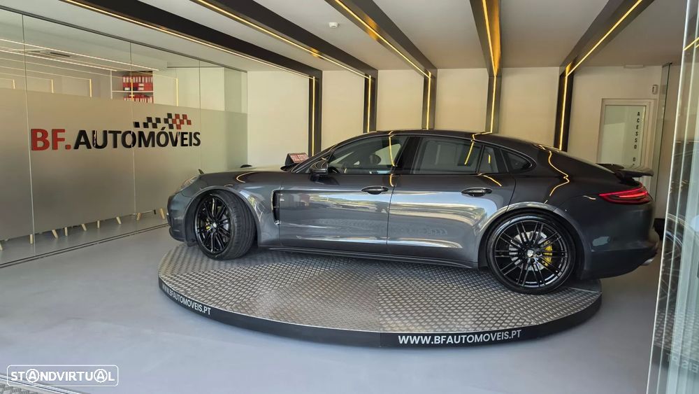 Porsche Panamera 4 S - 15