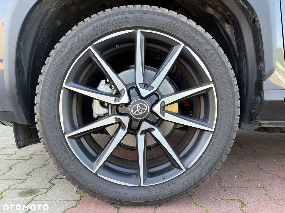 Toyota Yaris Cross Hybrid 1.5 GR Sport - 26