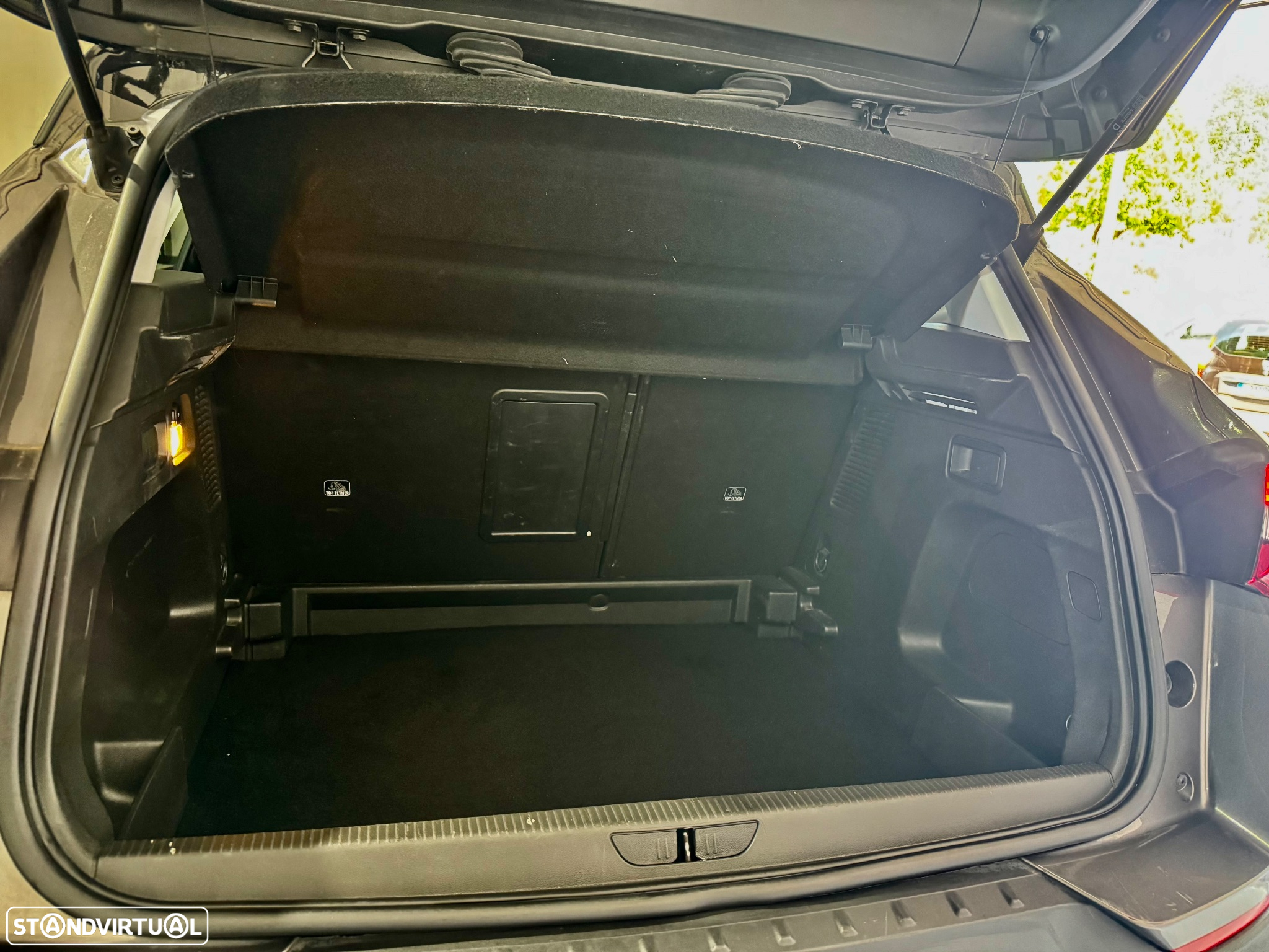Opel Grandland X 1.5 CDTI Design & Tech - 13