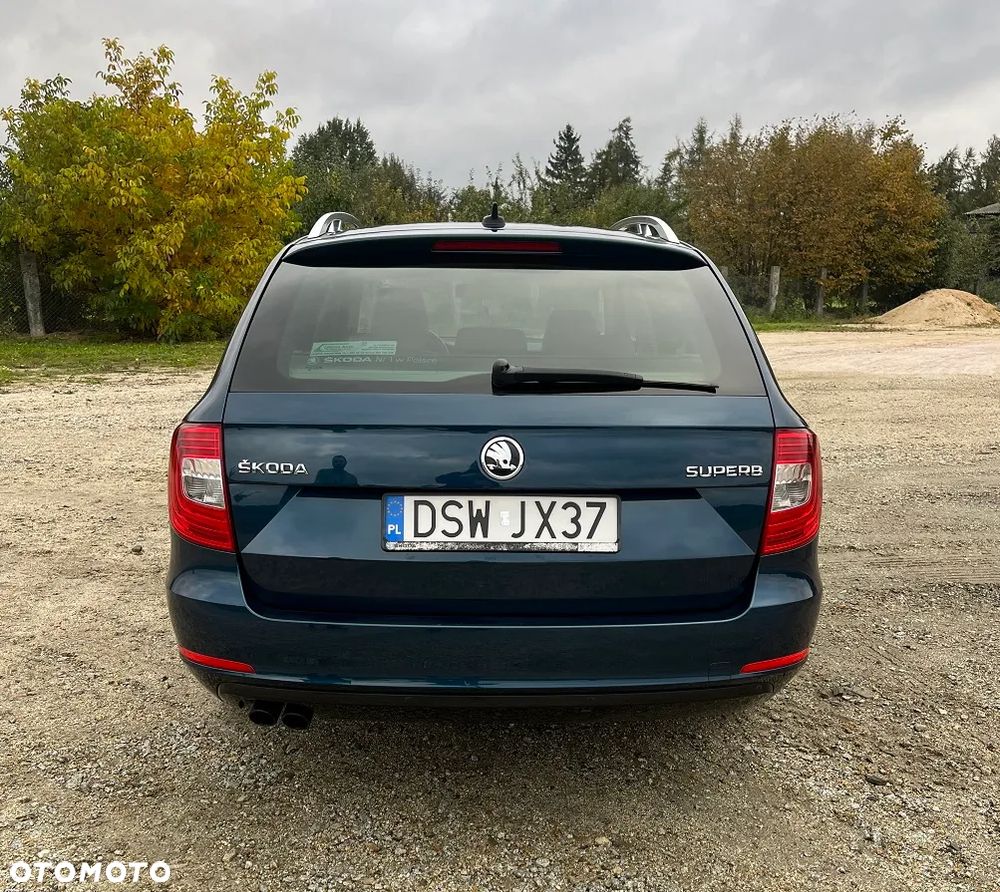 Skoda Superb 2.0 TDI 4x4 Platinum Outdoor DSG - 5