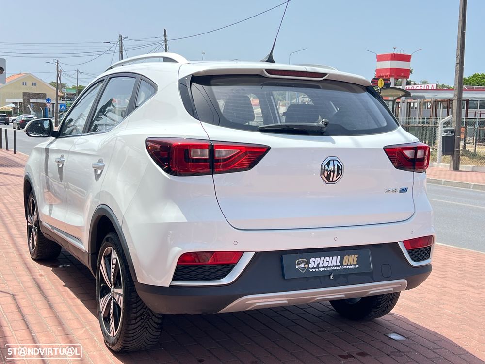 MG ZS Luxury - 6