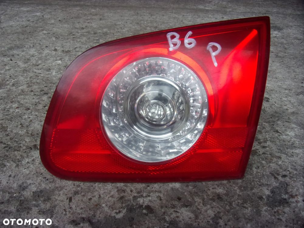 Lampa tylna prawa lewa w klapę VW Passat B6 2.0 BKP 3C9945093 3C9945094 - 3