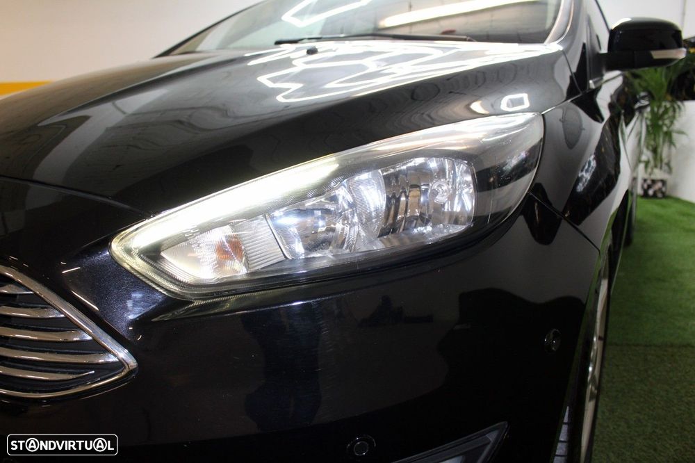 Ford Focus SW 1.5 TDCi Titanium - 5