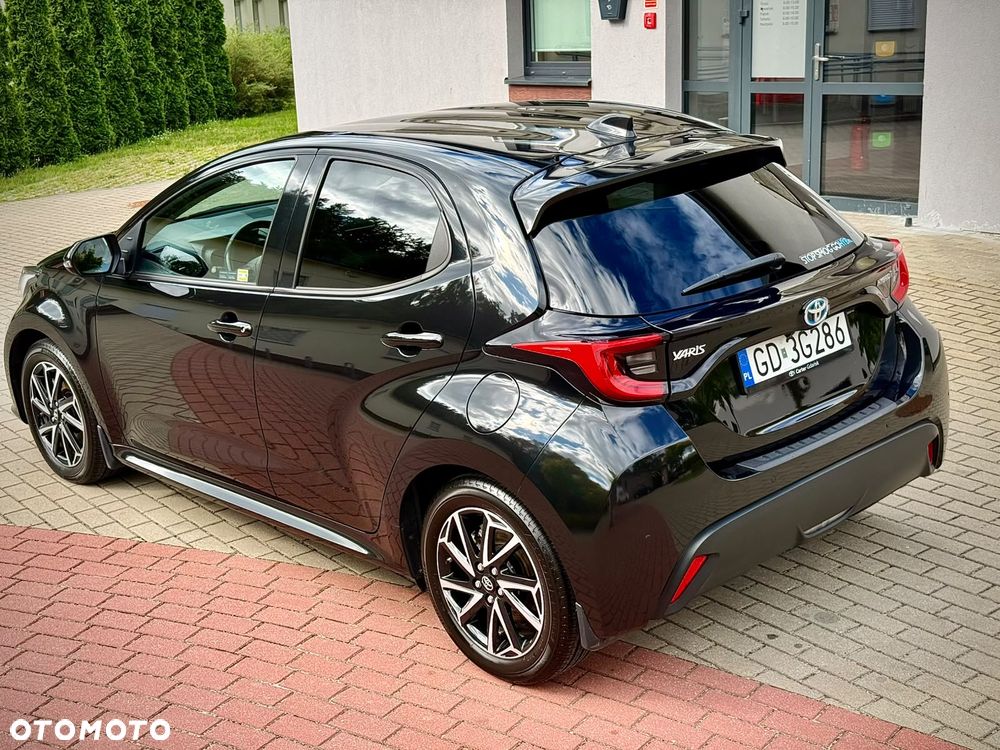 Toyota Yaris - 9
