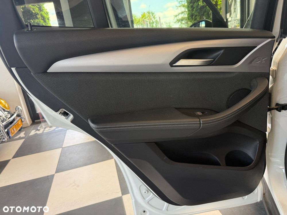 BMW X3 - 11
