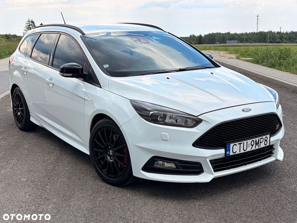 Ford Focus - 12