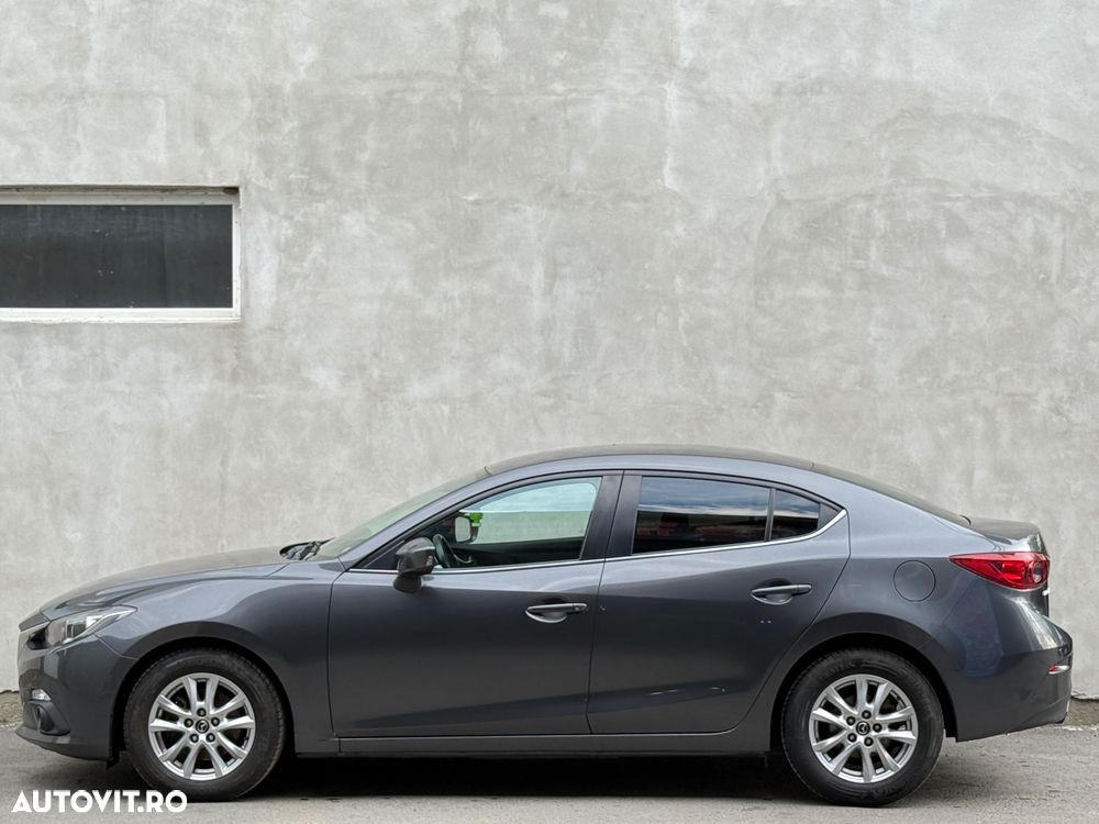 Mazda 3 - 7