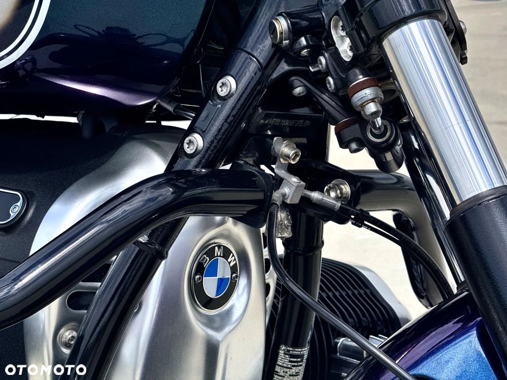BMW R - 12