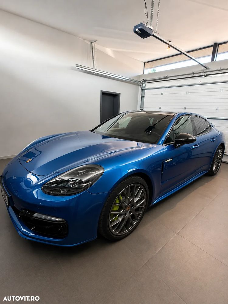 Porsche Panamera 4 E-Hybrid - 2