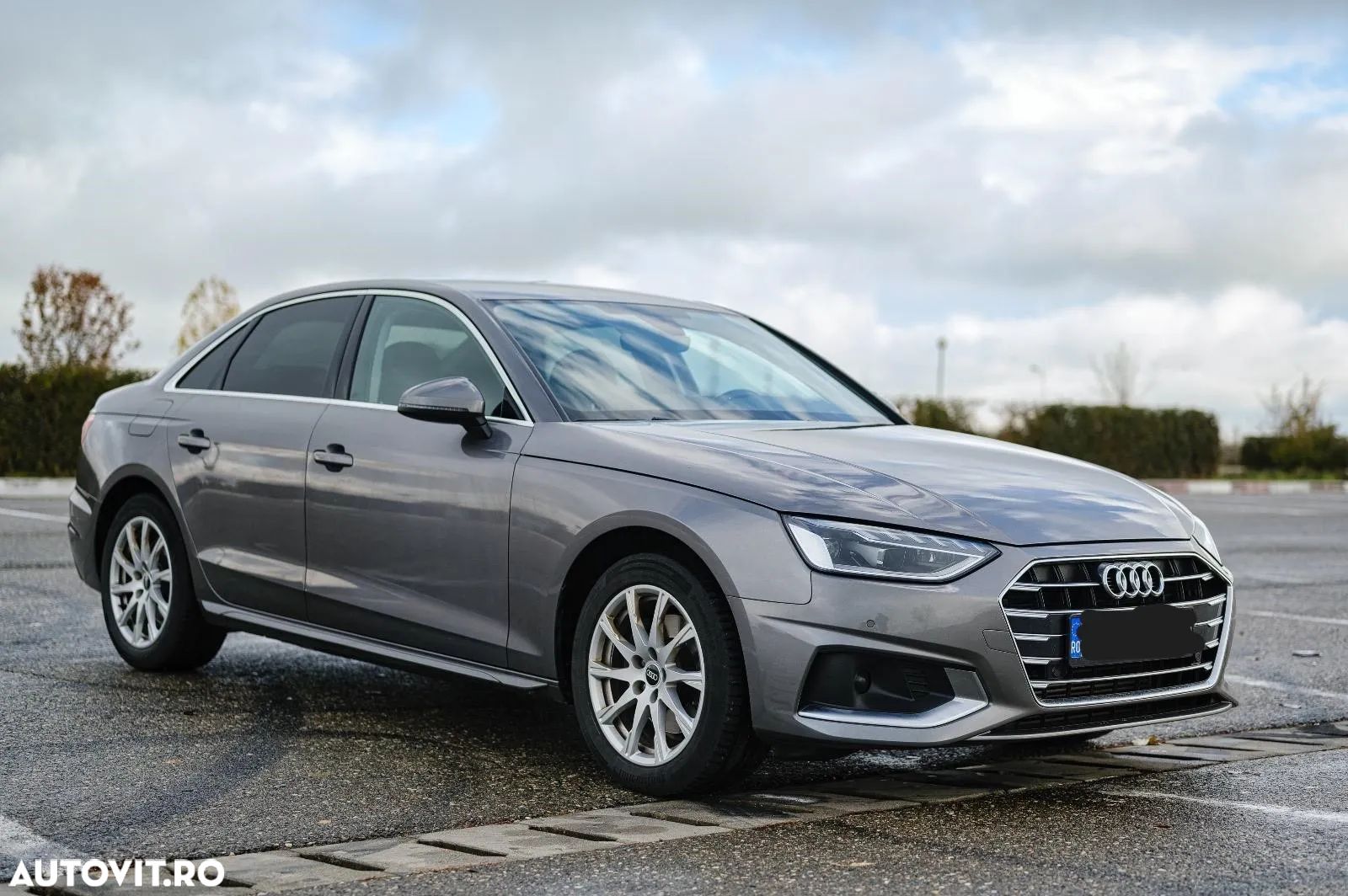 Audi A4 35 TFSI S tronic MHEV Advanced - 1