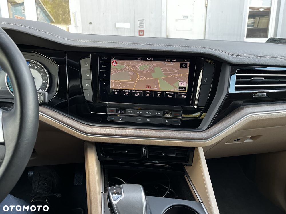 Volkswagen Touareg 3.0 V6 TDI SCR 4Mot Atmosphere - 10