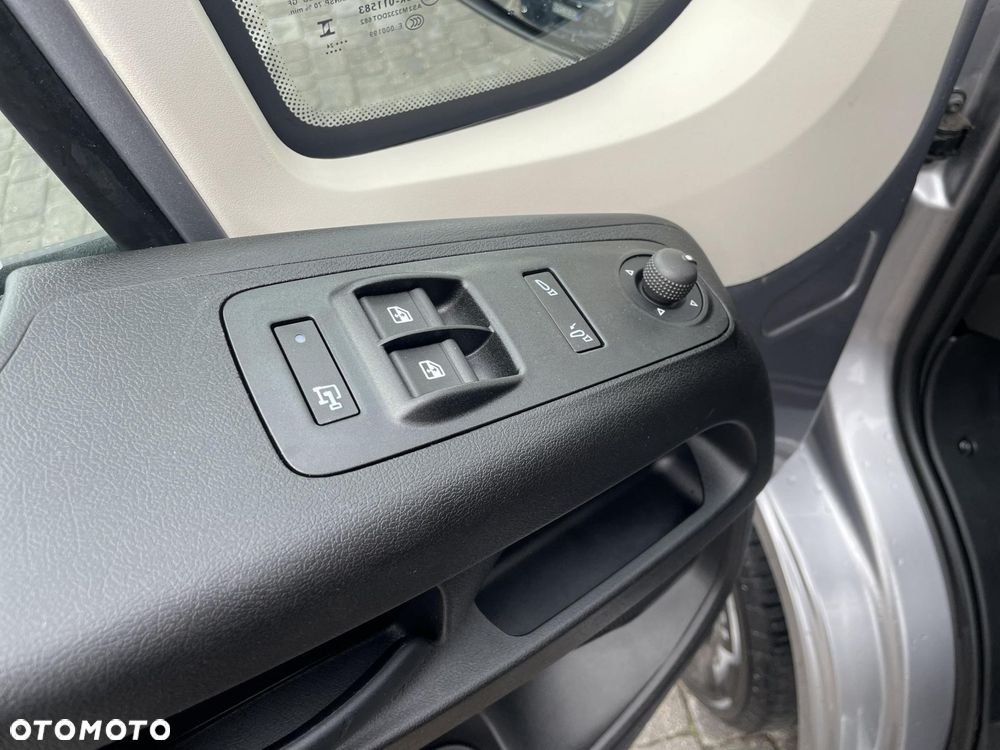 Toyota PROACE MAX - 16