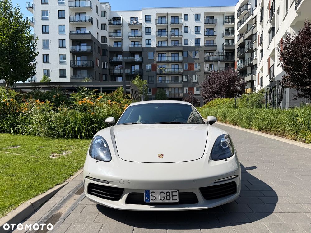Porsche 718 Cayman - 2
