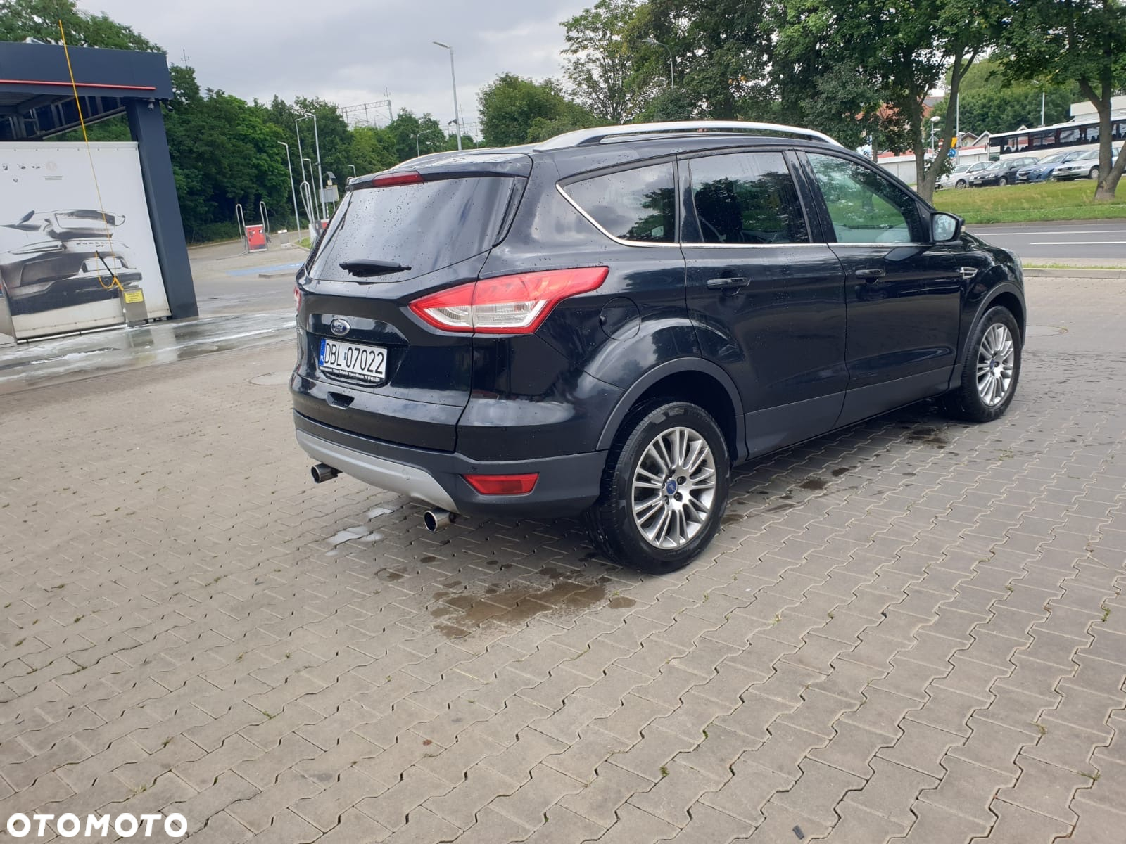 Ford Kuga 2.0 TDCi 4x4 Individual - 4