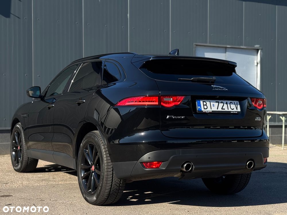 Jaguar F-Pace 30t AWD Prestige - 16