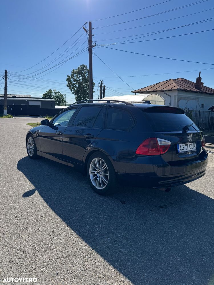 BMW Seria 3 320d DPF Aut. - 3