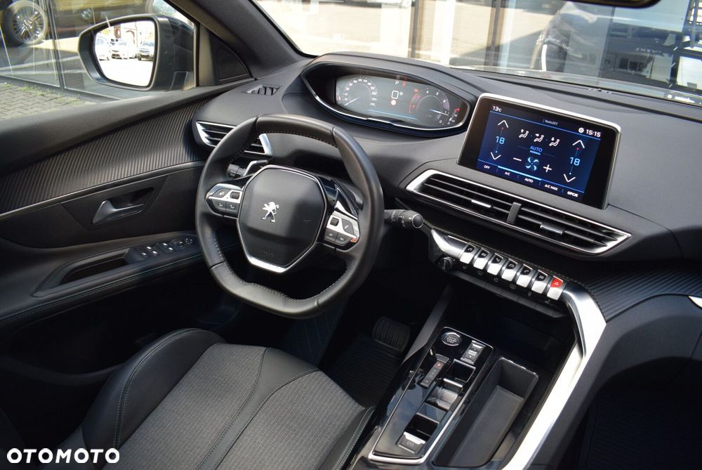 Peugeot 5008 1.5 BlueHDi Allure S&S EAT8 - 16