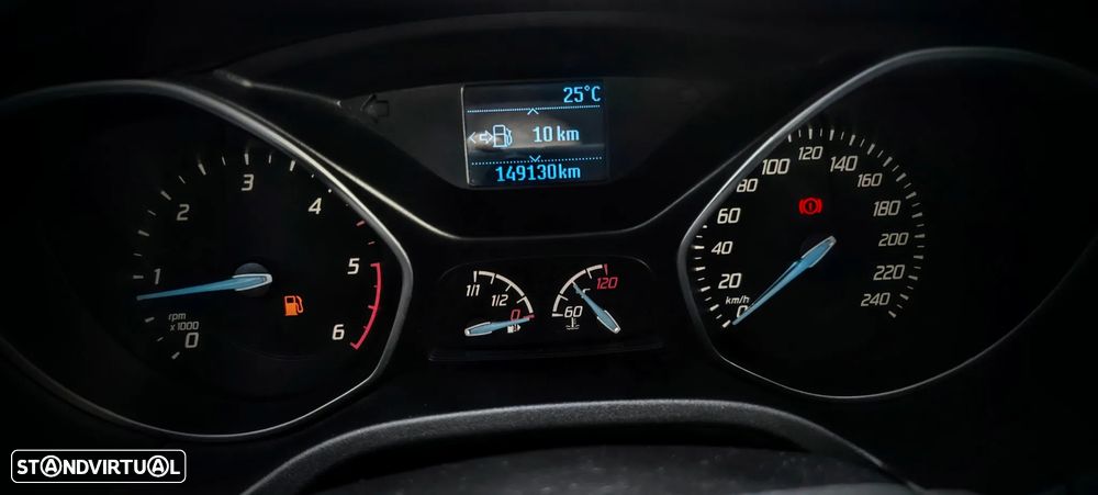 Ford Focus 1.6 TDCi DPF Titanium - 6