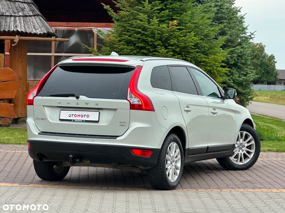 Volvo XC 60 2.4D AWD - 26