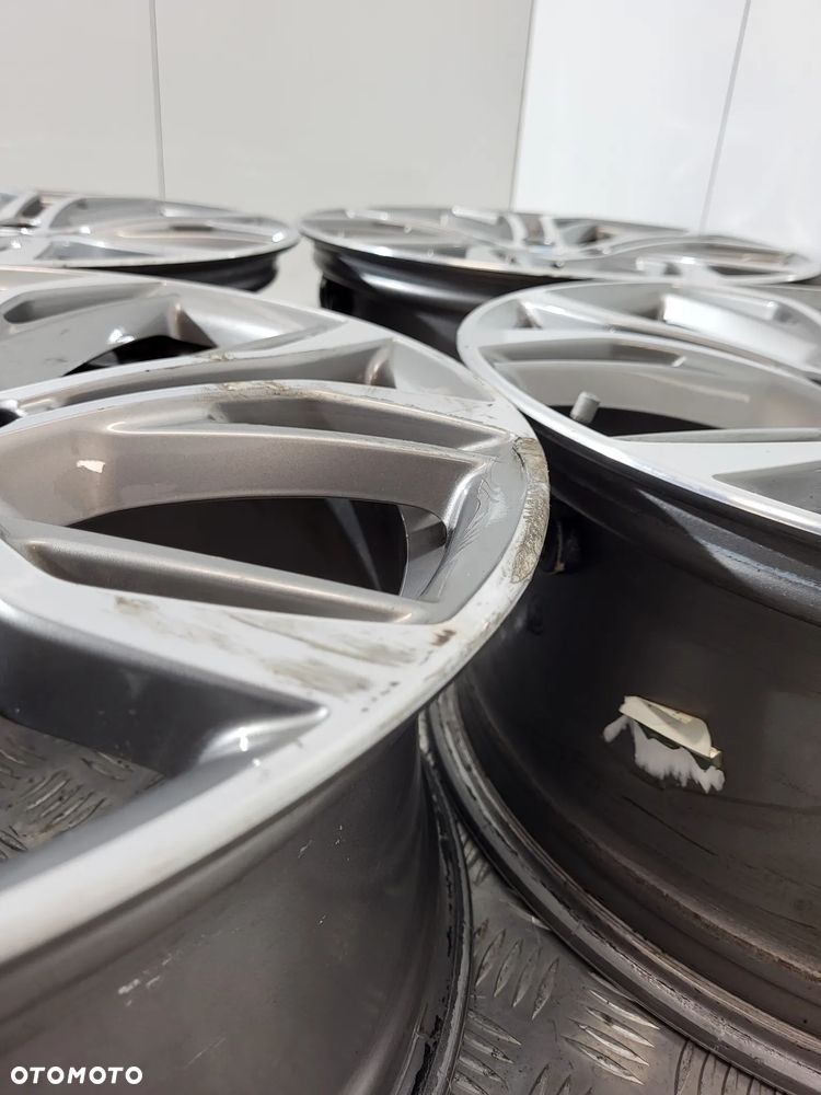 BMW X1 X2 Felgi Aluminiowe 18 5x112 - 4