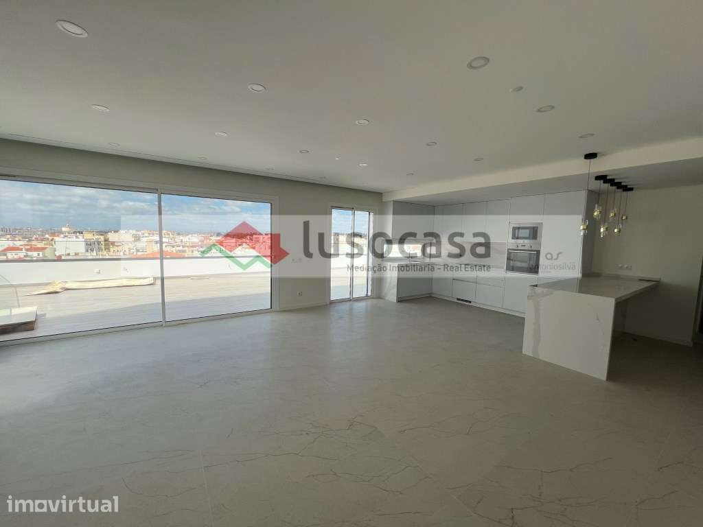 PENTHOUSE, tipo T3, vista 360º, 1 quarto em suite, sala em openspac... - Grande imagem: 2/15