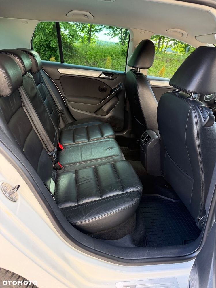 Volkswagen Golf - 19