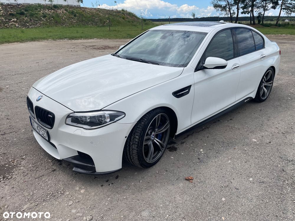 BMW M5 Standard - 2