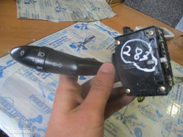 Comutador 44331A2530 HYUNDAI LANTRA 1995 (LUZES, PISCAS) - 2