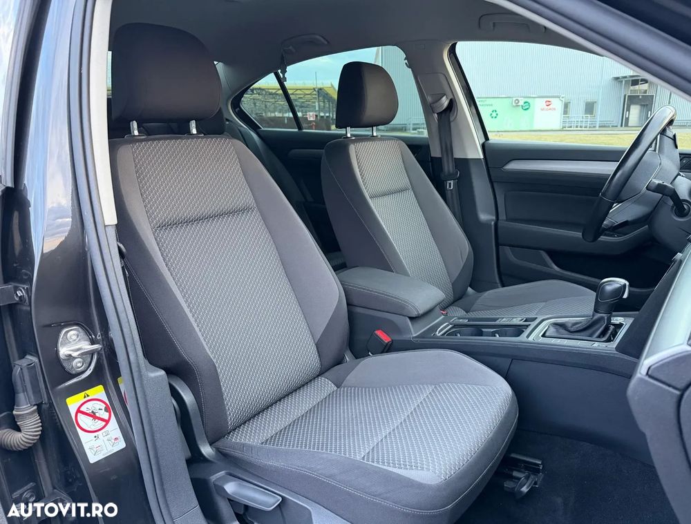 Volkswagen Passat 1.5 TSI OPF DSG Business - 10