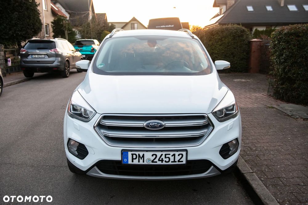 Ford Kuga 2.0 TDCi 4x4 Titanium - 2