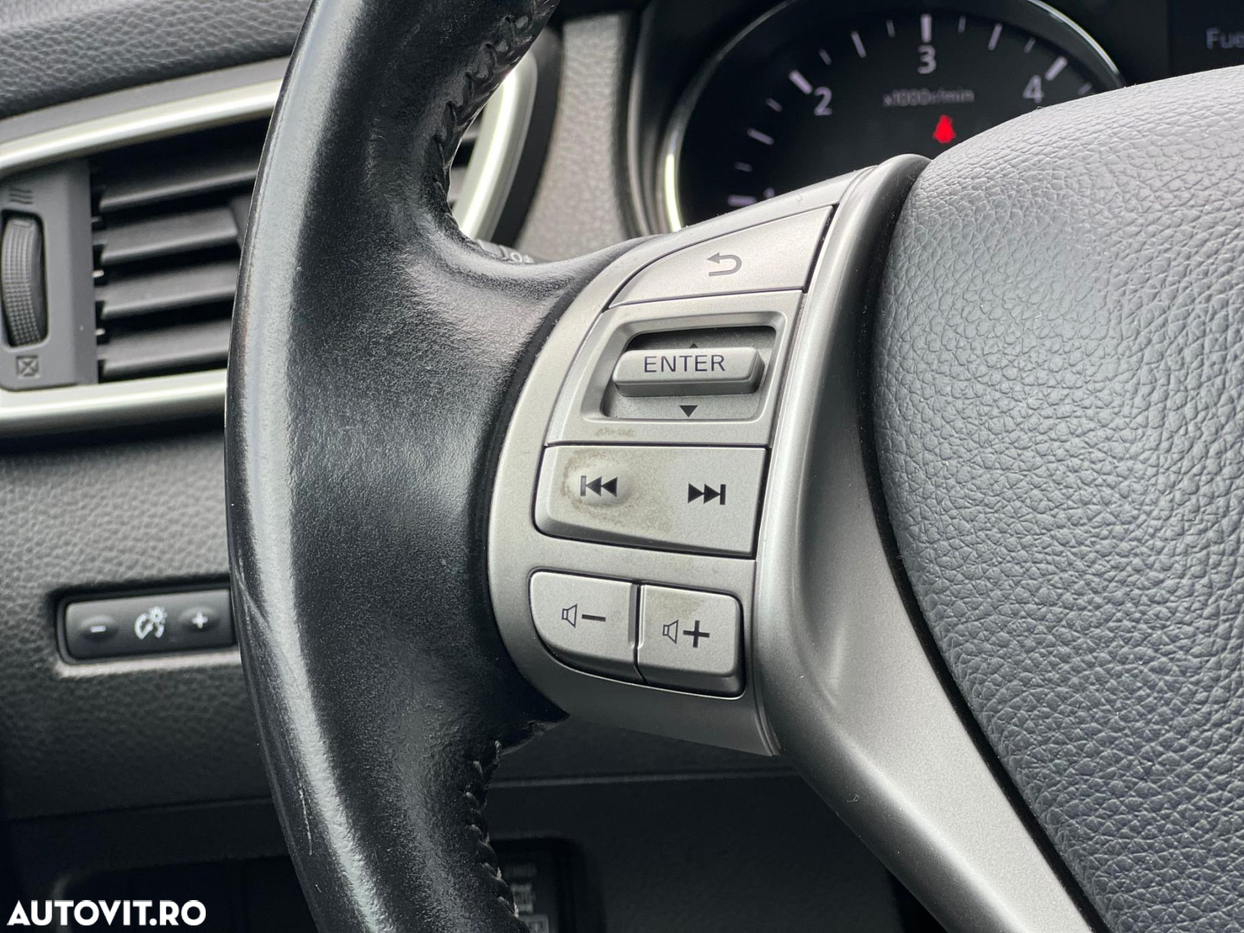 Nissan Qashqai 1.6L dCi Start/Stop 4X4-i Acenta - 12