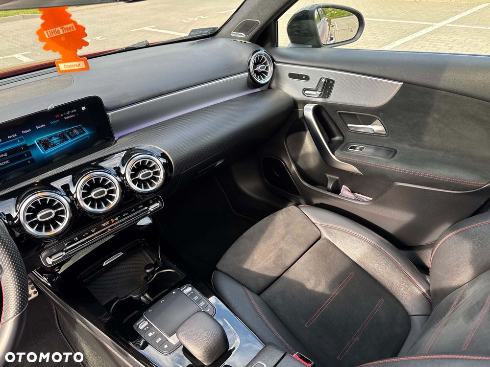 Mercedes-Benz Klasa A 250 4-Matic AMG Line 7G-DCT - 8