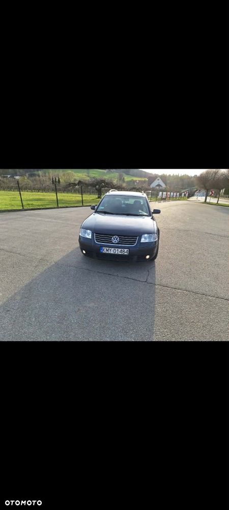 Volkswagen Passat - 4