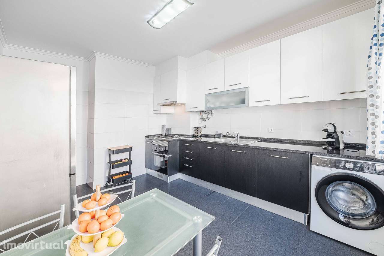 T2 totalmente remodelado no Cacém - Grande imagem: 5/41