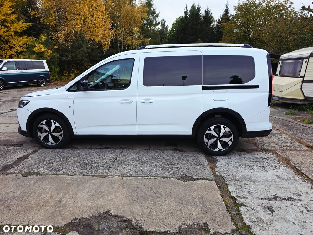 Ford Transit Connect - 4