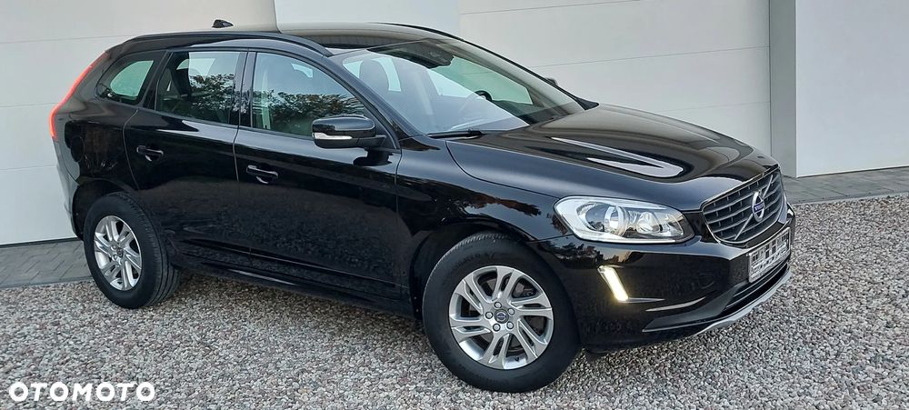 Volvo XC 60 D3 Drive-E Momentum - 3