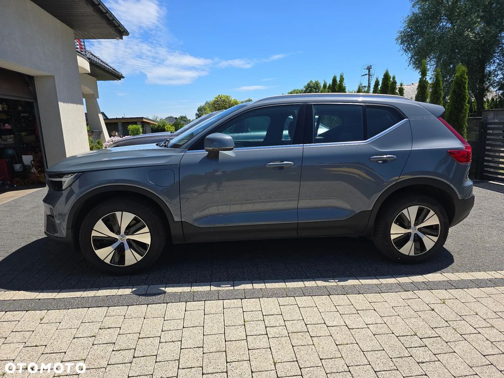 Volvo XC 40 T4 Recharge DKG Ultimate Dark - 2