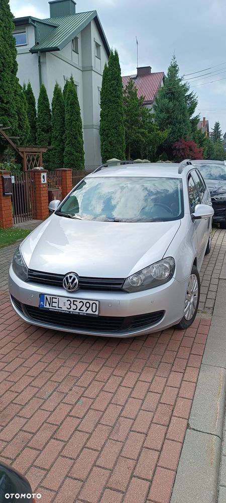 Volkswagen Golf 1.6 TDI DPF move - 4