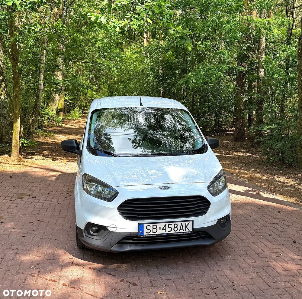 Ford Transit Courier - 3