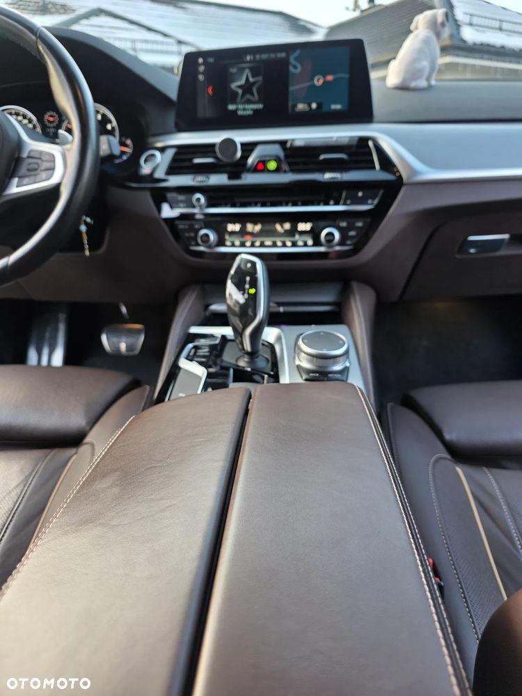 BMW Seria 5 - 21