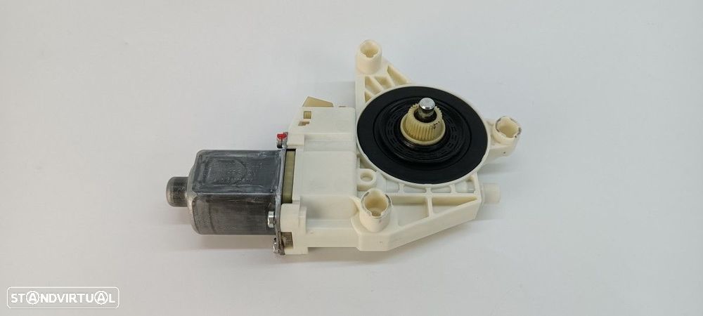MOTOR ELEVADOR FRENTE ESQUERDO MERCEDES CLASE C (W204) FAMILIAR 220 T CDI (204.2... - 1