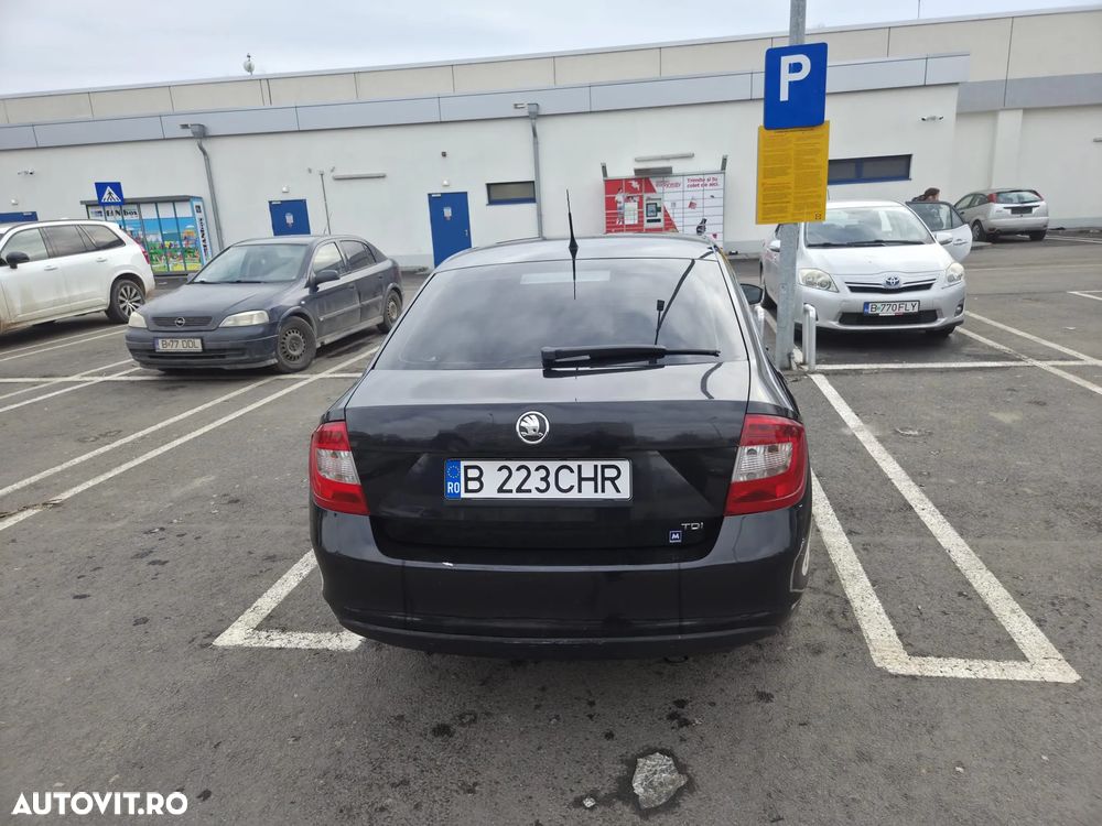 Skoda RAPID 1.6 TDI Elegance - 10