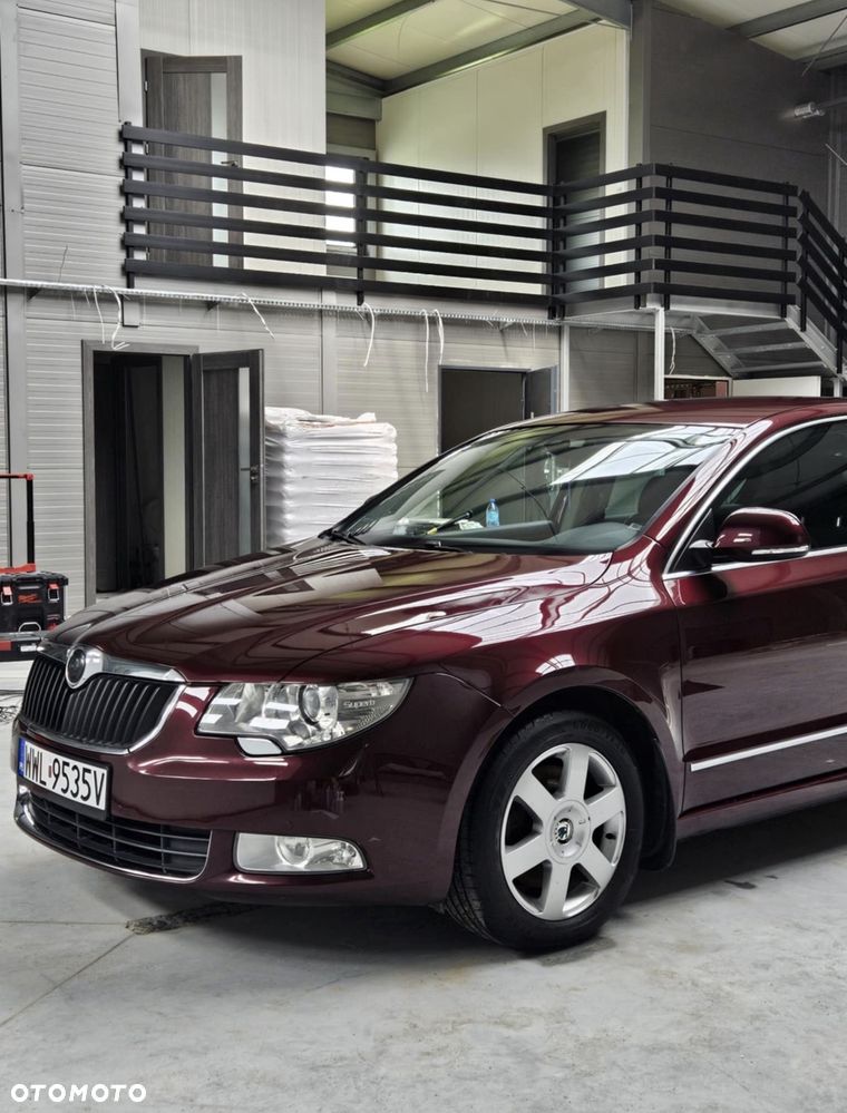 Skoda Superb 2.0 TDI Elegance - 3