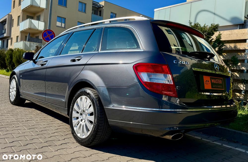 Mercedes-Benz Klasa C 200 (BlueEFFICIENCY) Elegance - 3