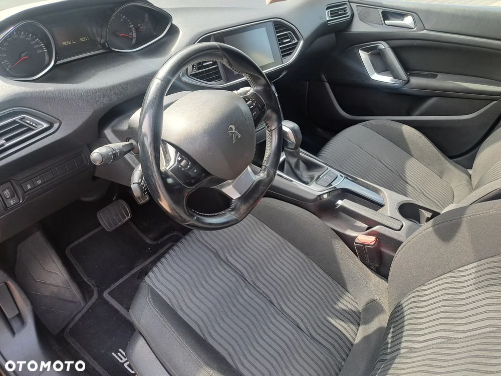 Peugeot 308 1.6 BlueHDi Active S&S - 11