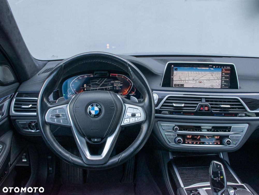 BMW Seria 7 - 10